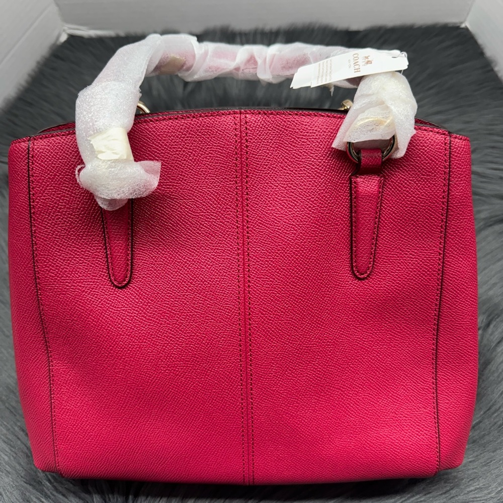 Coach Minetta Bright Pink Crossgrain Leather Shoulder Bag & Matching Wallet Set - Picture 2 of 13
